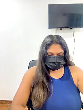 Snapshot of Black_Beauty997 chatting on 10-02-25, 04:52 Black Beauty997 online show from 10-02-25, 04:52