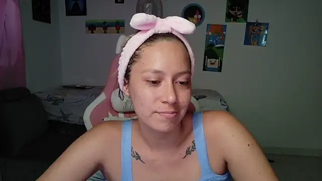 Snapshot of MommyMiaWs chatting on 05-28-26, 10:29 MommyMiaWs online show from 05-28-26, 10:29