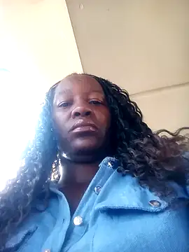 sluttylaura21 online show from 09-19-25, 05:42