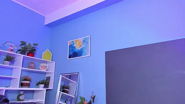 Snapshot of kylie_reyes chatting on 12-05-24, 12:30 kylie reyes online show from 12-05-24, 12:30