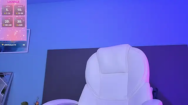 Snapshot of kylie_reyes chatting on 02-27-25, 09:25 kylie reyes online show from 02-27-25, 09:25