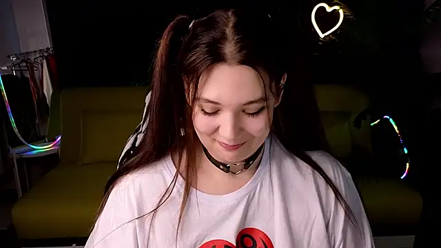 DjennaPalme online show from 01-25-25, 04:45