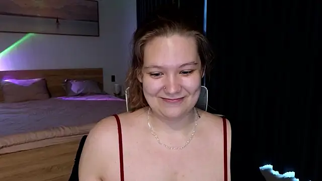 Snapshot of DjennaPalme chatting on 06-04-26, 10:10 DjennaPalme online show from 06-04-26, 10:10
