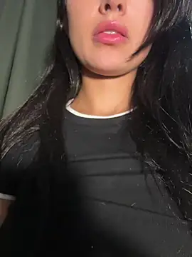 EvaMoet online show from 10-14-25, 01:06