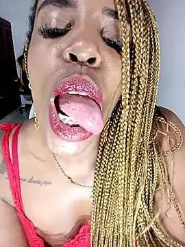 Snapshot of TAYLORR778 chatting on 12-19-24, 07:07 TAYLORR778 online show from 12-19-24, 07:07