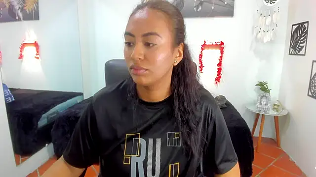 Snapshot of tracycum chatting on 02-26-25, 04:14 tracycum online show from 02-26-25, 04:14