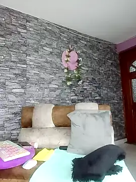 Danna Paolaa  online show from 03-20-25, 05:02