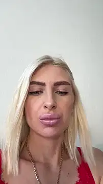 Mia Roxie online show from 03-16-26, 05:44