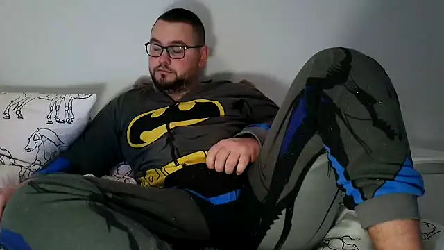 Snapshot of cutie_ben chatting on 02-10-25, 03:42 cutie ben online show from 02-10-25, 03:42