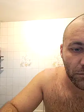 Snapshot of dilosan12345 chatting on 12-22-24, 10:28 dilosan12345 online show from 12-22-24, 10:28