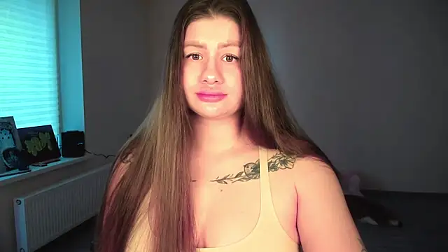 JuicyHelenX online show from 04-13-26, 02:44