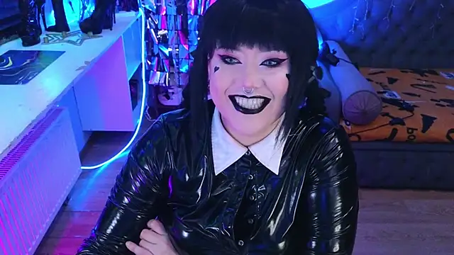 wickedxqueen online show from 03-14-25, 04:43