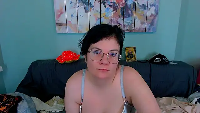 EverlyRays online show from 03-10-26, 07:41