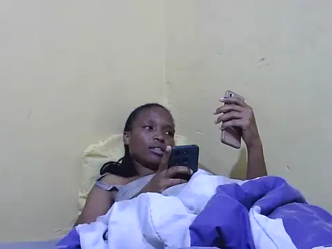 Smillie prety online show from 09-26-25, 07:07