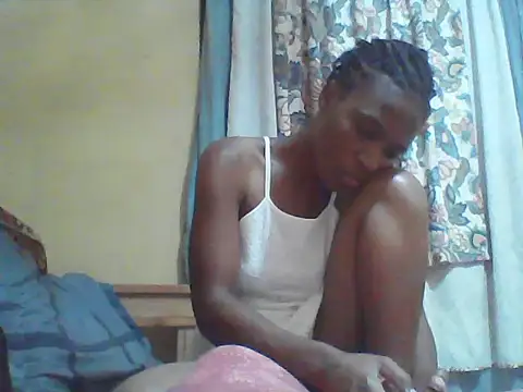 Snapshot of Smillie_prety chatting on 07-09-26, 05:39 Smillie prety online show from 07-09-26, 05:39