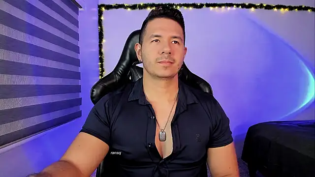 Snapshot of ransoj chatting on 02-28-26, 11:39 ransoj online show from 02-28-26, 11:39