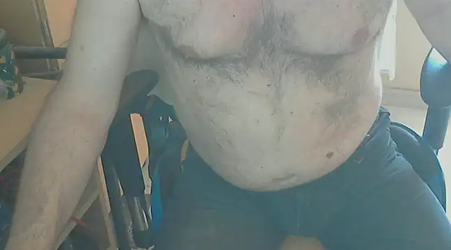 Snapshot of angelgarcia269 chatting on 12-06-24, 01:11 angelgarcia269 online show from 12-06-24, 01:11