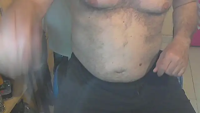 Snapshot of angelgarcia269 chatting on 01-19-25, 04:14 angelgarcia269 online show from 01-19-25, 04:14