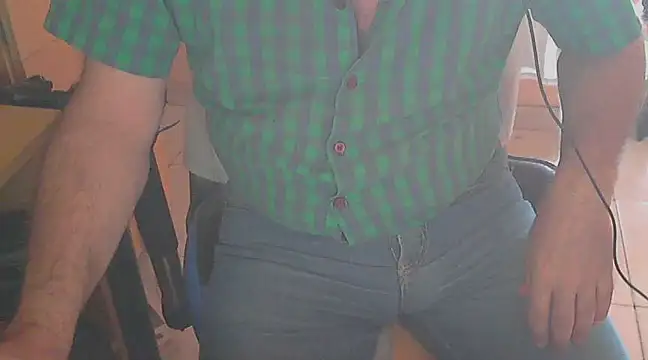 Snapshot of angelgarcia269 chatting on 02-18-25, 06:47 angelgarcia269 online show from 02-18-25, 06:47