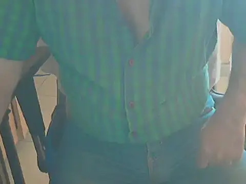 Snapshot of angelgarcia269 chatting on 03-04-25, 11:29 angelgarcia269 online show from 03-04-25, 11:29