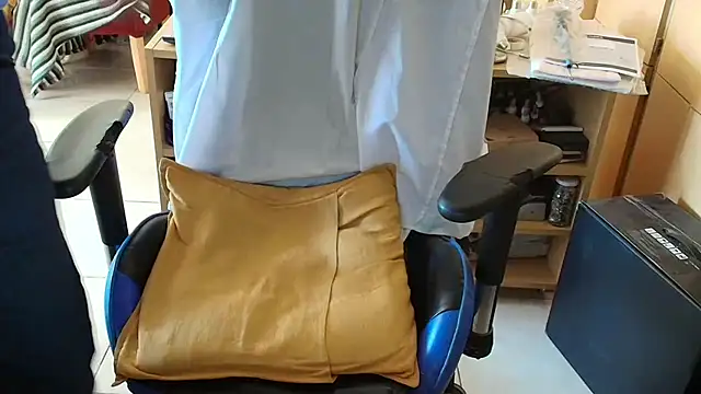 Snapshot of angelgarcia269 chatting on 11-03-25, 11:11 angelgarcia269 online show from 11-03-25, 11:11