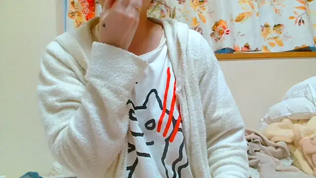 liliyRiSAcha-n online show from 01-23-25, 10:44