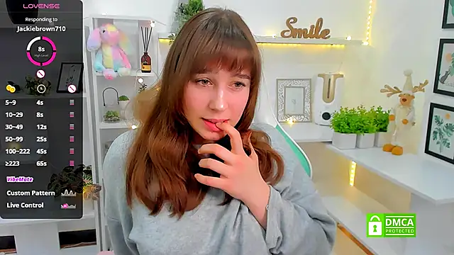  Eliizabeth  online show from 02-14-25, 08:26