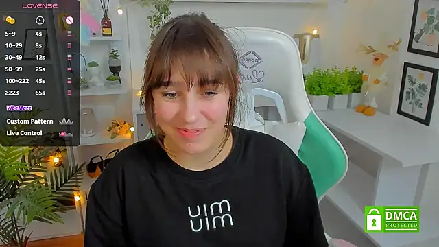  Eliizabeth  online show from 03-16-25, 03:25