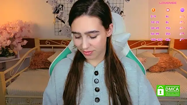  Eliizabeth  online show from 03-16-26, 10:25