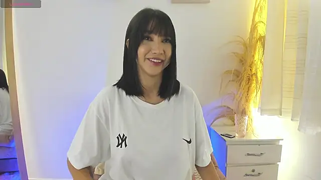 emma woods  online show from 02-03-26, 02:53