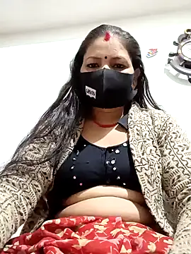 Snapshot of Riyaa-Devi chatting on 12-05-24, 05:04 Riyaa-Devi online show from 12-05-24, 05:04