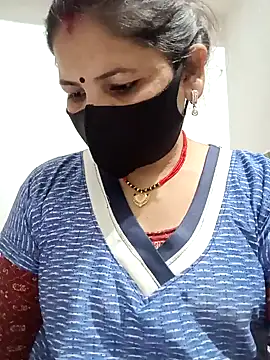 Snapshot of Riyaa-Devi chatting on 01-20-25, 03:59 Riyaa-Devi online show from 01-20-25, 03:59