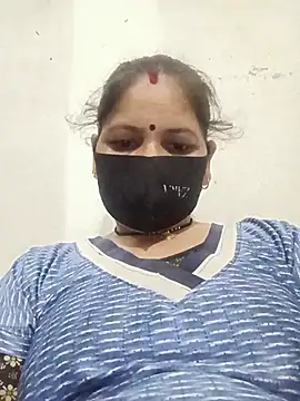 Snapshot of Riyaa-Devi chatting on 07-13-26, 05:49 Riyaa-Devi online show from 07-13-26, 05:49