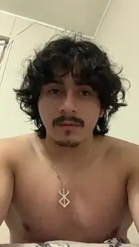 Snapshot of EdgingBalls_ chatting on 11-10-25, 11:15 EdgingBalls online show from 11-10-25, 11:15