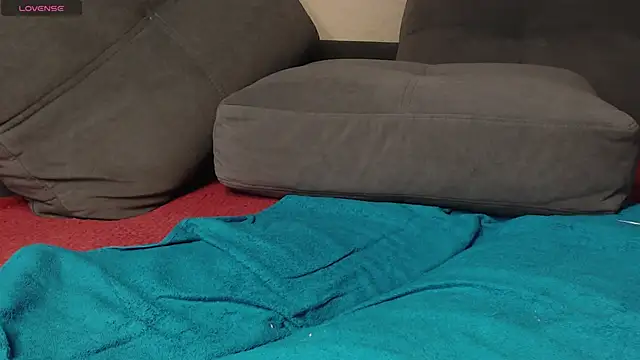 AmylleStar online show from 02-15-26, 07:51