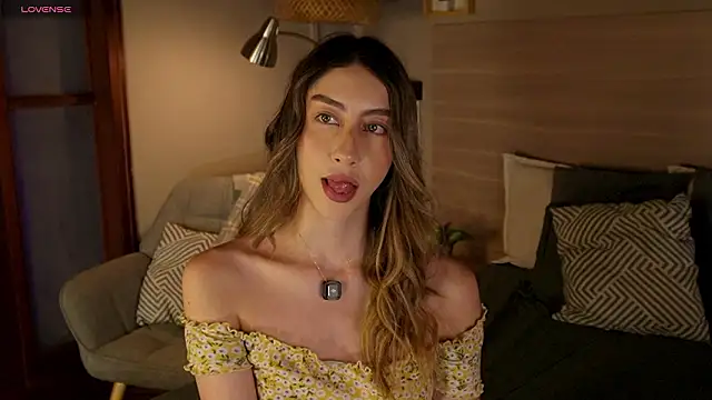 Snapshot of lua_ferch__ chatting on 02-10-26, 12:53 lua ferch online show from 02-10-26, 12:53