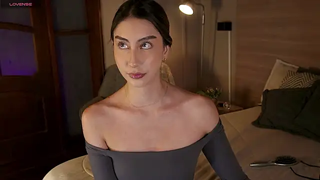 Snapshot of lua_ferch__ chatting on 02-23-26, 12:57 lua ferch online show from 02-23-26, 12:57