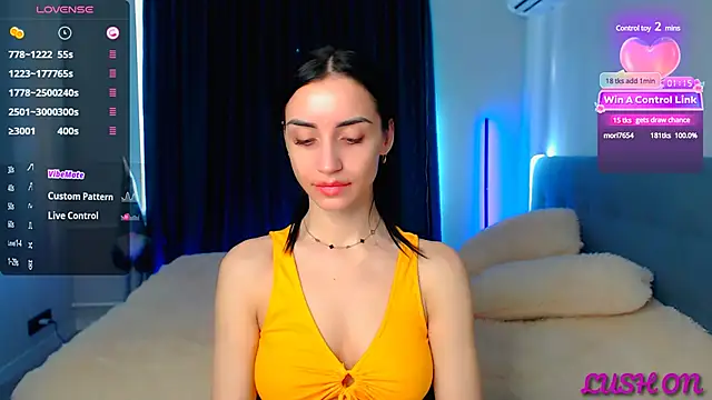 Snapshot of Kemi__Jordan chatting on 03-08-25, 12:20 Kemi Jordan online show from 03-08-25, 12:20