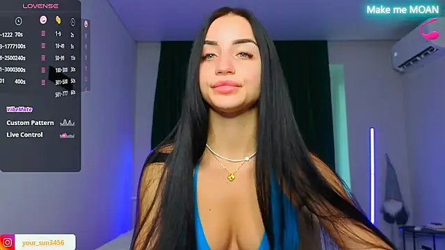 Snapshot of Kemi__Jordan chatting on 09-18-25, 08:16 Kemi Jordan online show from 09-18-25, 08:16