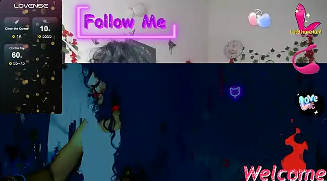 Snapshot of YourWhoreXX chatting on 02-06-25, 11:54 YourWhoreXX online show from 02-06-25, 11:54