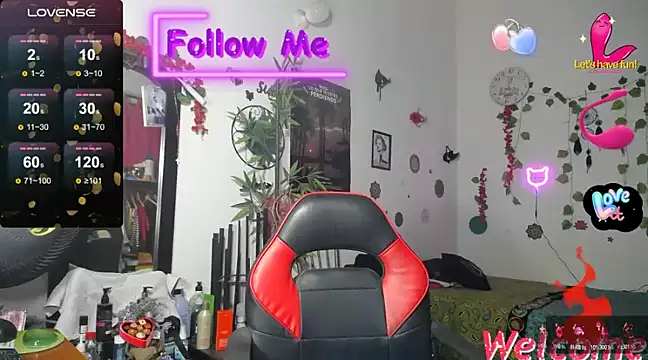 Snapshot of YourWhoreXX chatting on 02-22-25, 09:45 YourWhoreXX online show from 02-22-25, 09:45