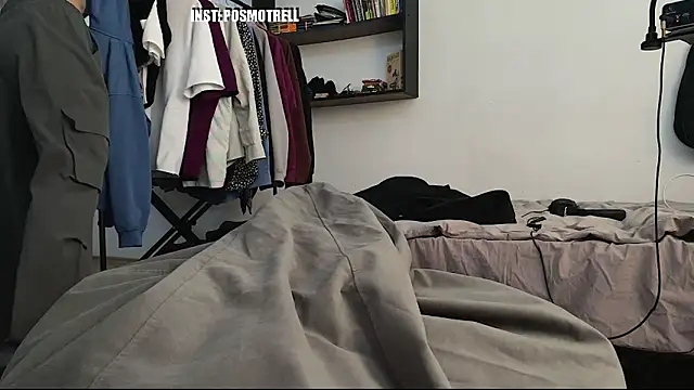 ETHAN MOORE online show from 04-09-26, 09:26