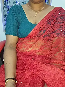 Snapshot of Malluivaniya chatting on 06-14-26, 05:48 Malluivaniya online show from 06-14-26, 05:48