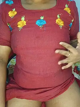 Snapshot of Malluivaniya chatting on 07-17-26, 05:03 Malluivaniya online show from 07-17-26, 05:03