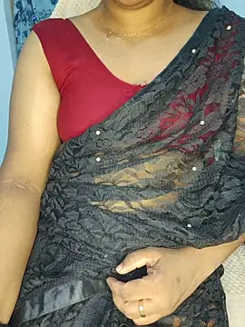 Snapshot of Malluivaniya chatting on 07-18-26, 05:39 Malluivaniya online show from 07-18-26, 05:39
