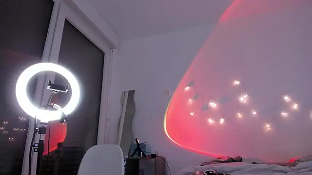 lissajoness online show from 02-11-25, 01:41