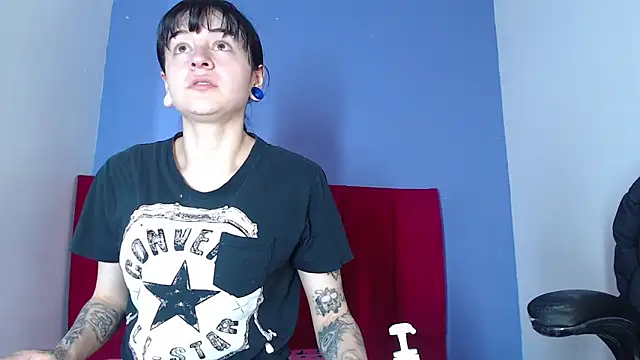 Snapshot of amarycm969 chatting on 03-08-25, 04:12 amarycm969 online show from 03-08-25, 04:12