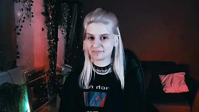 Noah ElmerX online show from 09-20-25, 09:05