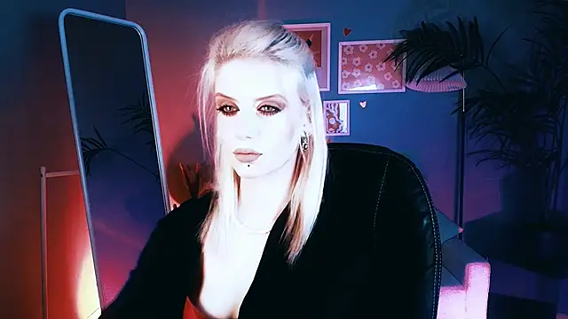 Noah ElmerX online show from 10-12-25, 11:42