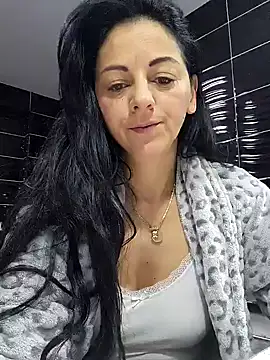 Snapshot of bruneta_sexy23 chatting on 02-02-25, 05:21 bruneta sexy23 online show from 02-02-25, 05:21